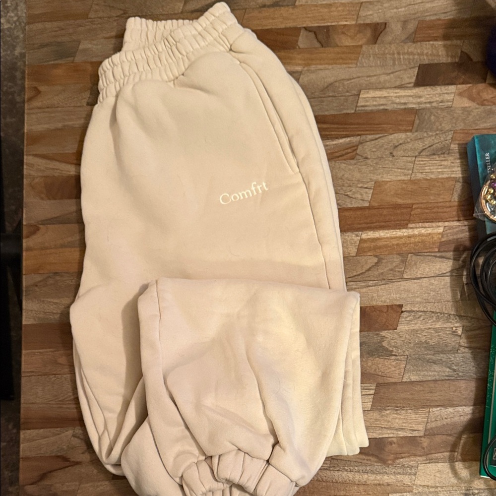 Comfrt Joggers large
